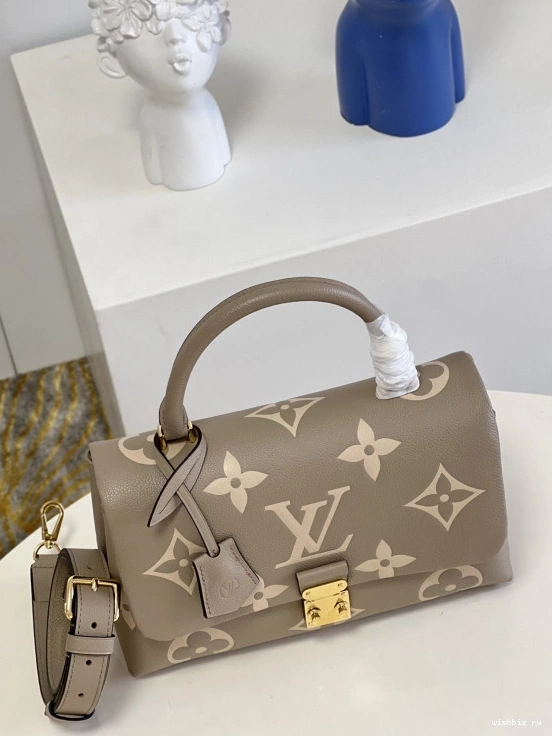 WIS MADELEINE LOUIS VUITTON MM 0821